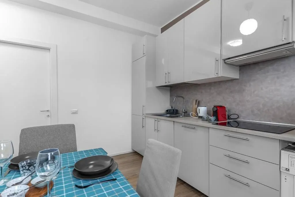 Moderno X4 - Self Check-In - Wifi - Zona Sempione Apartment Milan